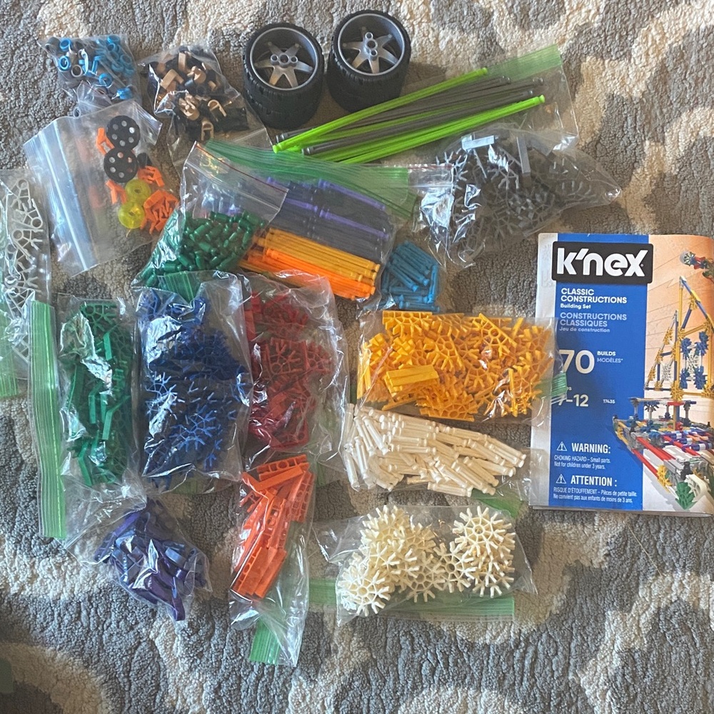 KNEX Classic Constructions Building Set - Multicolor